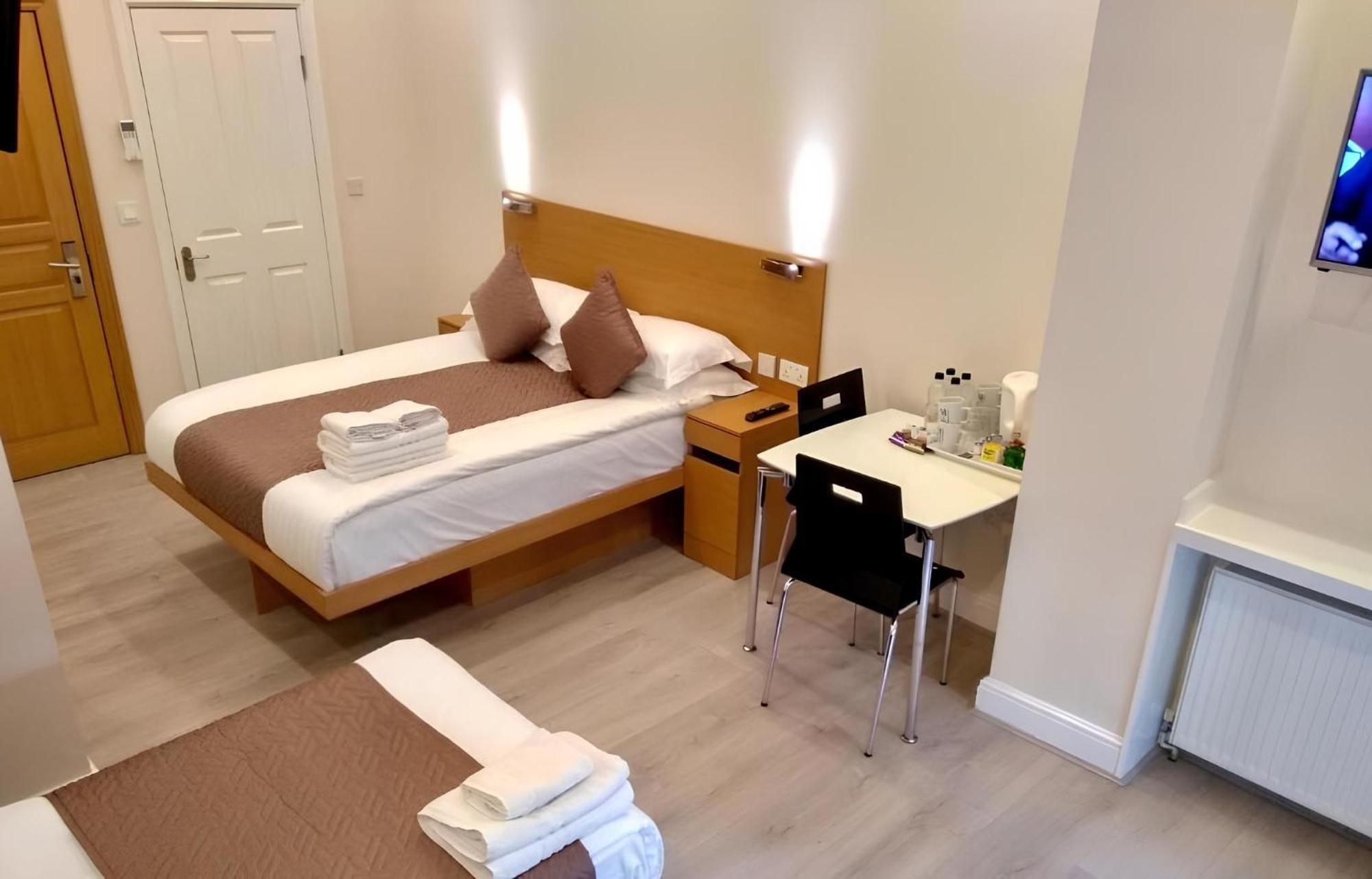 Nox Olympia Отель 4*