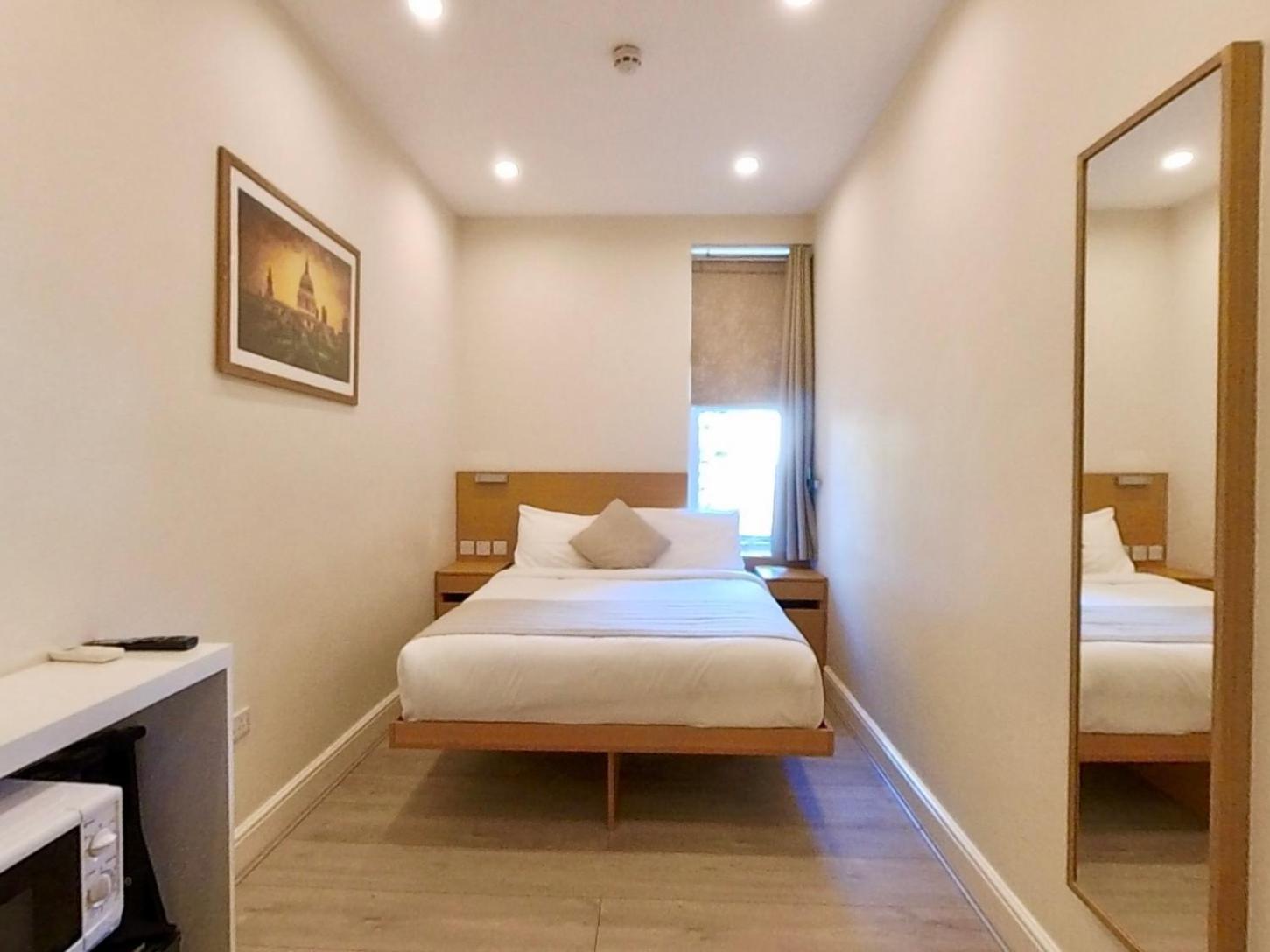 Nox Olympia Hotel Londen